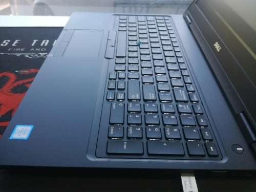 1st BID TAKES!*BEST i5!!*DELL LATITUDE 5580*i5-7440HQ*7th GEN i5*QUAD CORE*8GB DDR4*256GB SSD*FULLHD